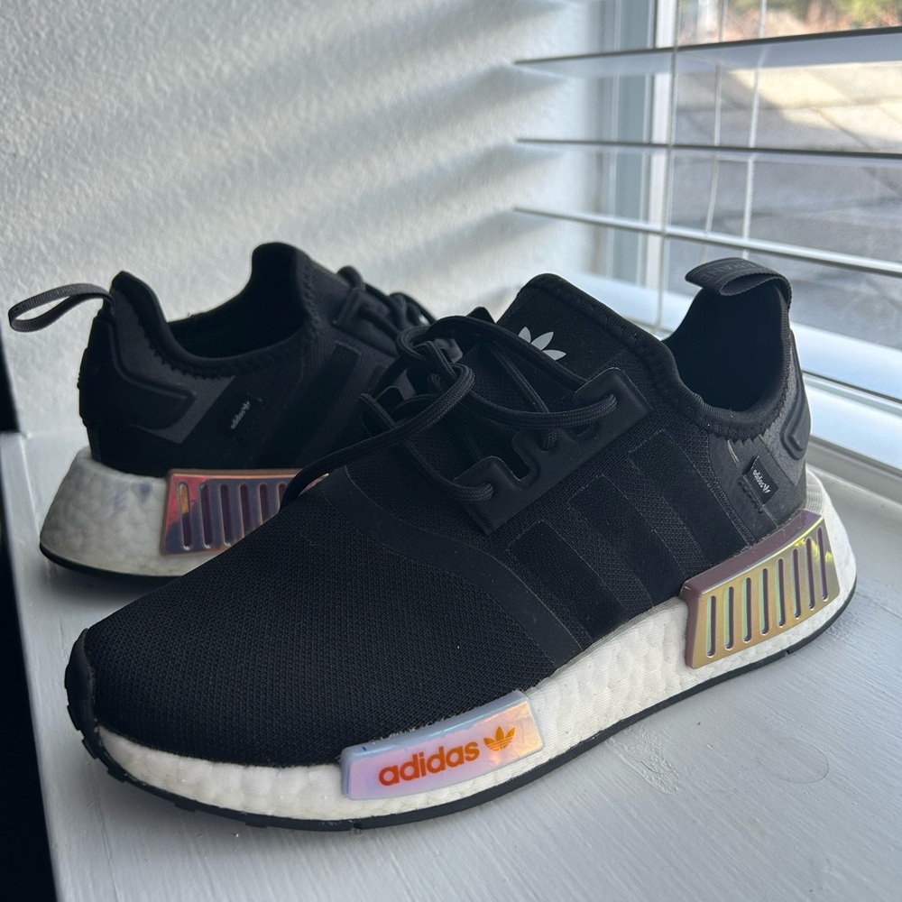 Adidas NEW NMD R1 Black Sneakers
